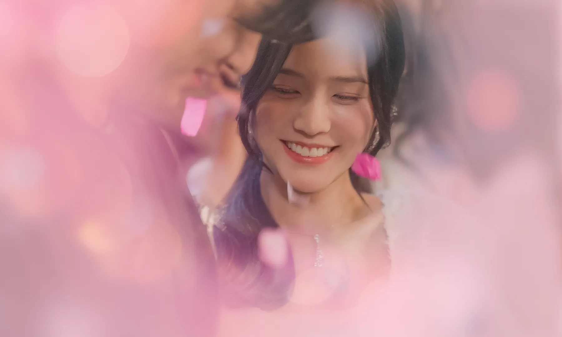 The Dumped Princess and Her Sweet Billionaire